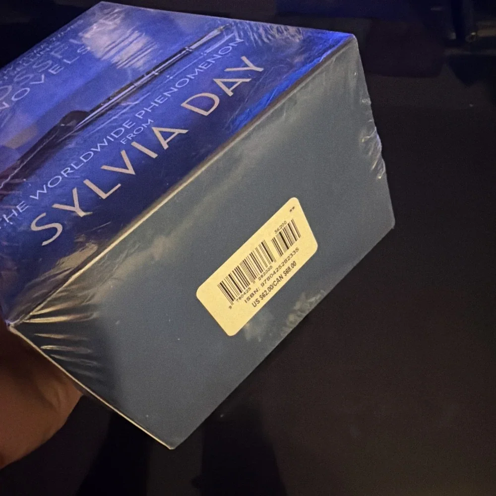 Sylvia Day Crossfire Series 4-Volume Boxed Set [Paperback] Brand New Sealed